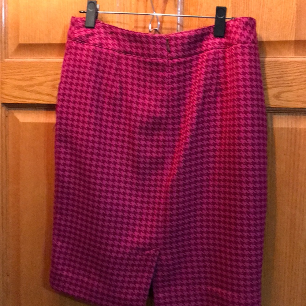 Skirt - Picture 3 of 3